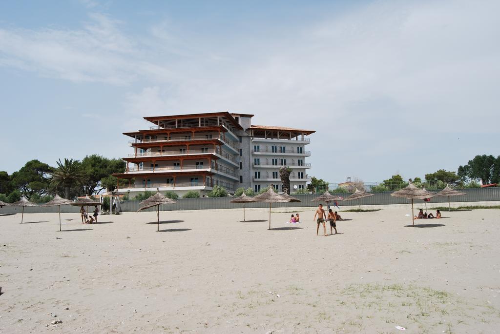 Europa Grand Resort Vlorë Exteriör bild