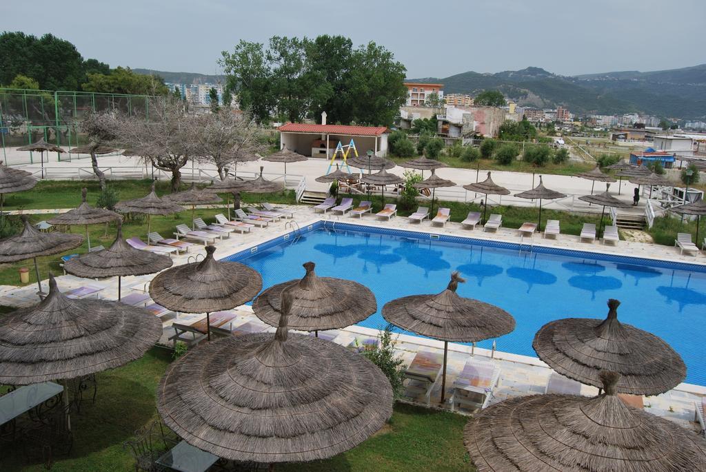 Europa Grand Resort Vlorë Exteriör bild
