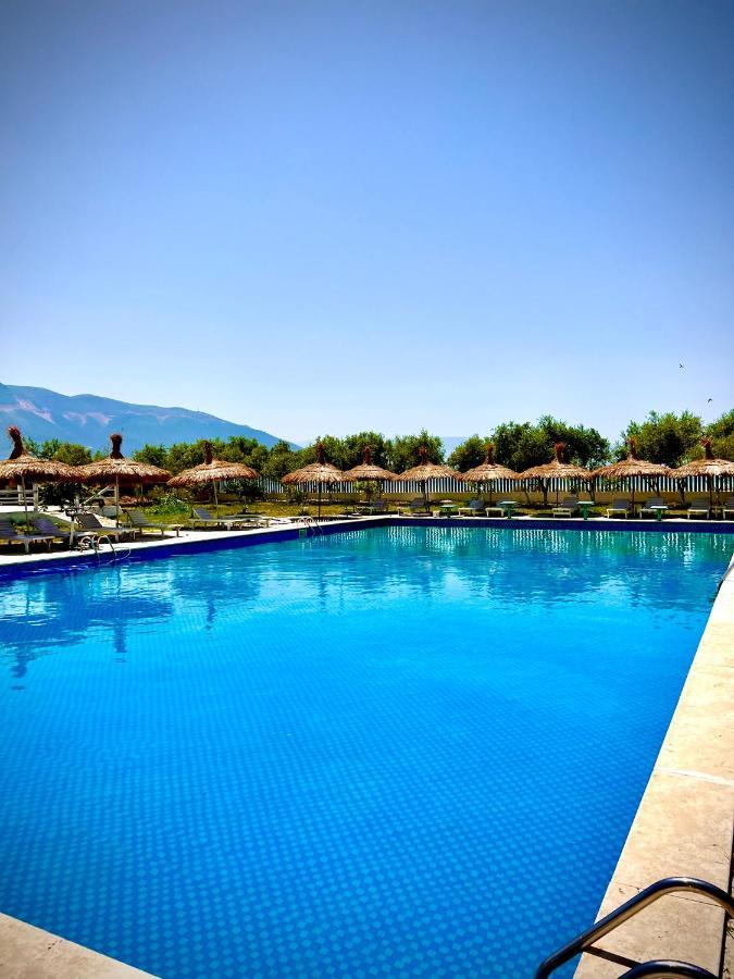 Europa Grand Resort Vlorë Exteriör bild