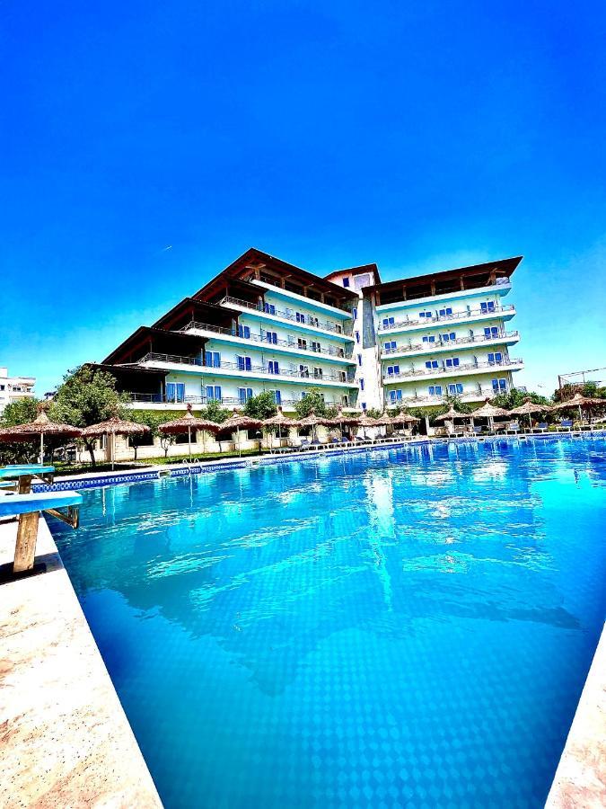 Europa Grand Resort Vlorë Exteriör bild
