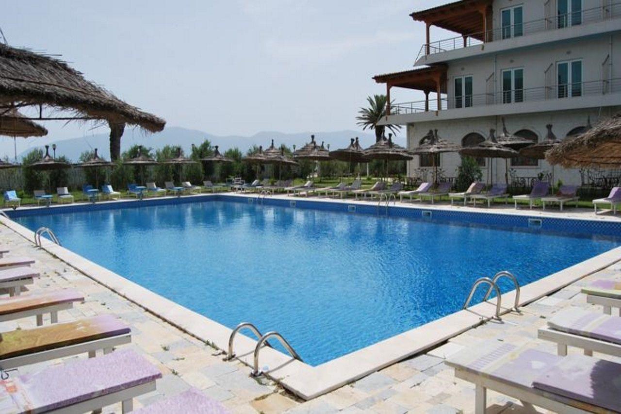 Europa Grand Resort Vlorë Exteriör bild