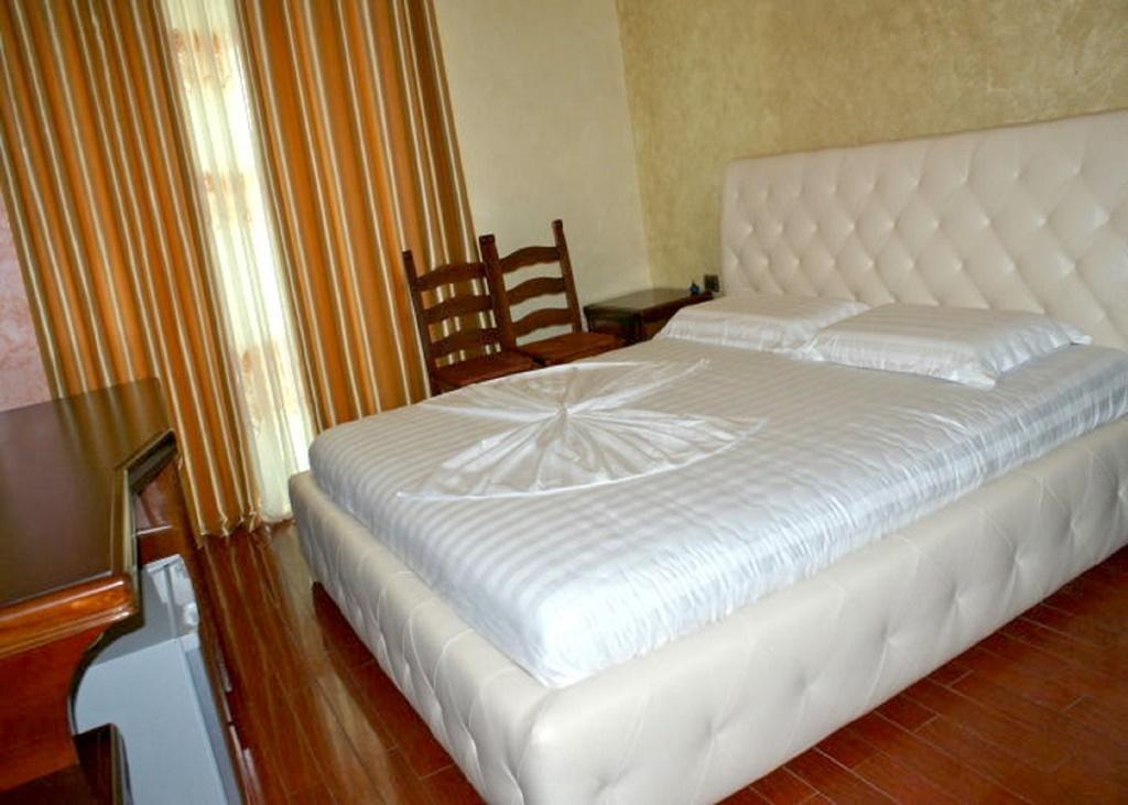 Europa Grand Resort Vlorë Exteriör bild