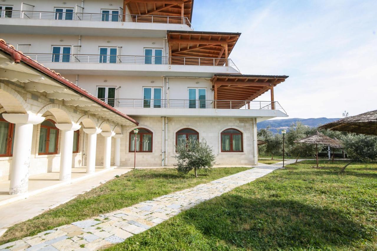 Europa Grand Resort Vlorë Exteriör bild