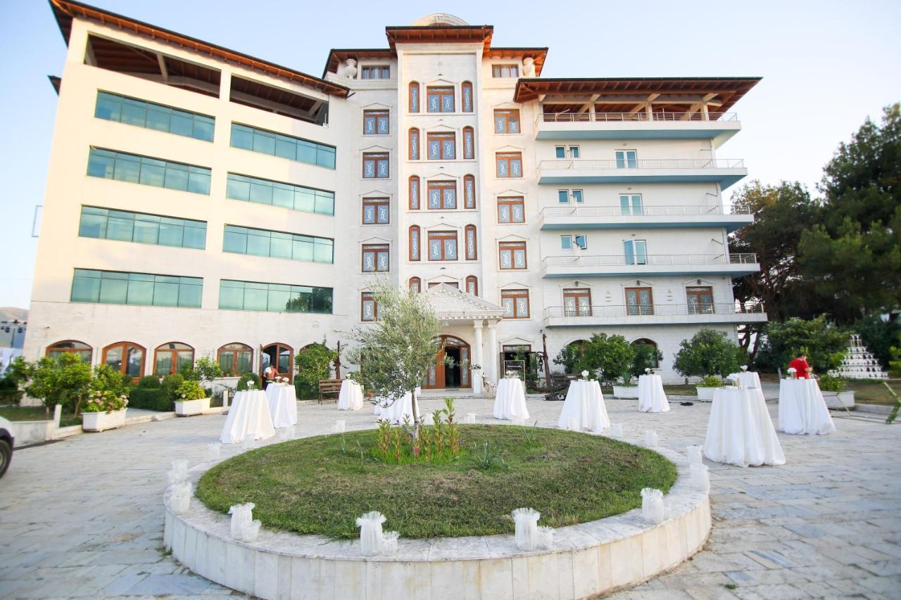 Europa Grand Resort Vlorë Exteriör bild